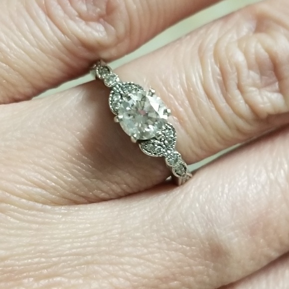 Diamond engagement ring set size  5.5 antique - Picture 7 of 8